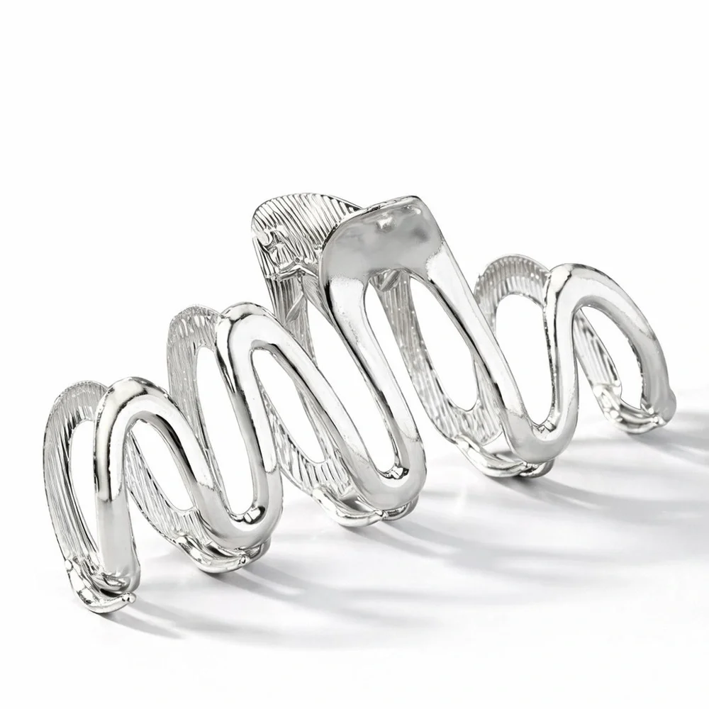Silver Wavy Hair Claw Clip